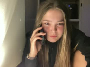 lanelizzie348 webcam model stream image