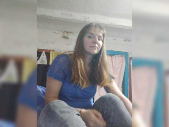 White00Flower webcam bongacams model stream image