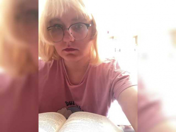 Meowmiuu webcam model stream image