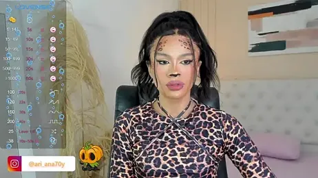 LOISE-XX webcam stripchat model stream image