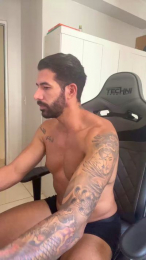 Saradoalto23 webcam model stream image