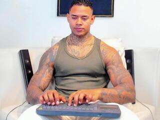 Jared Kushh webcam model stream image