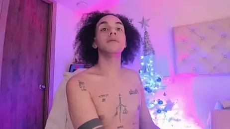 AlejoGaga12 webcam model stream image