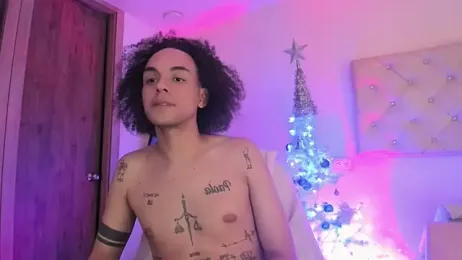 AlejoGaga12 webcam model stream image