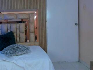 Alan Newton webcam model stream image