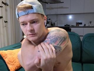 Pashka X webcam model stream image