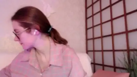 KateCuddle webcam model stream image