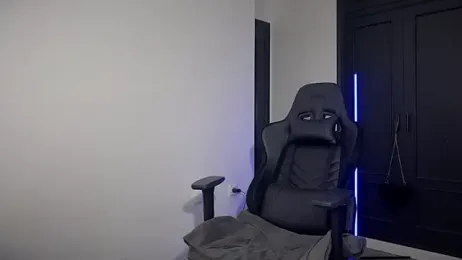 -KroshkaEnot- webcam model stream image