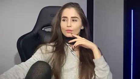 -KroshkaEnot- webcam model stream image