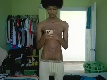 skinniyGabriel webcam stripchat model stream image