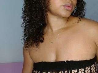 sweet-caandy webcam model stream image