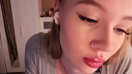 Sellina_moon webcam stripchat model stream image