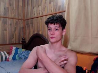Anthoni Thompson webcam model stream image