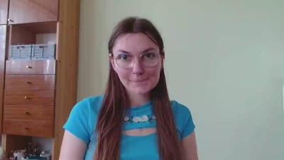 EllyHEARTx webcam model stream image