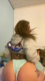 paulavlntna1 webcam model stream image