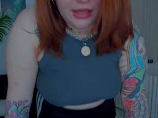 yourgift webcam model stream image