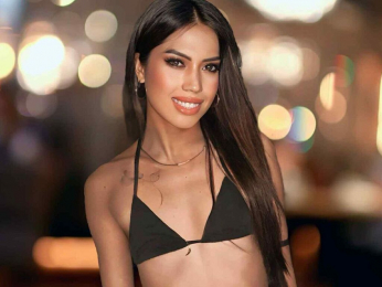 CapriceDiva webcam model stream image