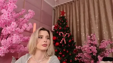 Elliblue webcam model stream image