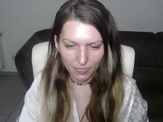 Rebekah Clarke webcam model stream image