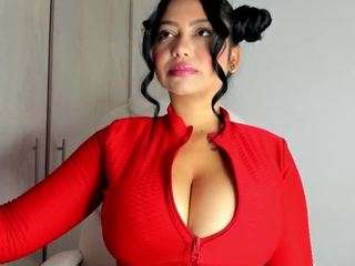 luuciana webcam model stream image