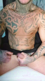 Devid198640 webcam model stream image