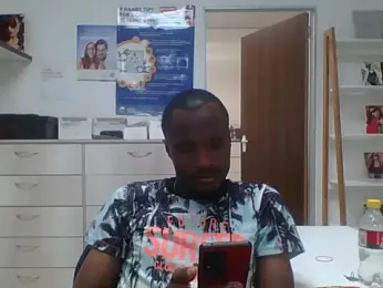 TPNUTS webcam model stream image