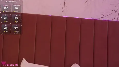 PinkySparks webcam model stream image