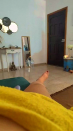 Bembeleza webcam model stream image