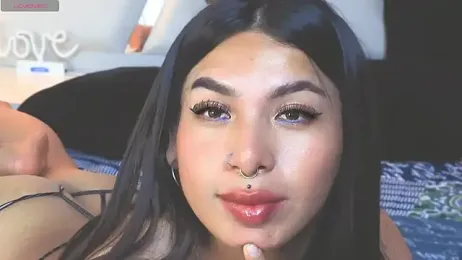 MeelFox webcam model stream image