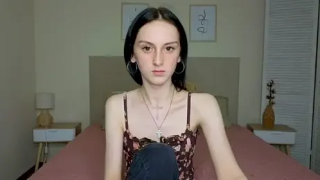 Little_moly999 webcam model stream image