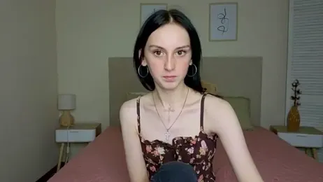 Little_moly999 webcam model stream image