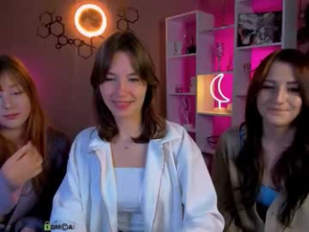 helli_belli webcam model stream image