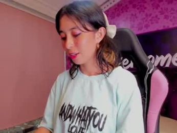 hanna_cutte_ webcam model stream image