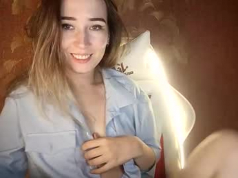 awora_wolf webcam model stream image