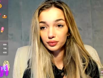 sassyt33n webcam chaturbate model stream image