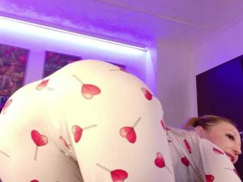 MilanaAmber webcam bongacams model stream image