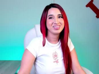 madelaine_blosson webcam chaturbate model stream image