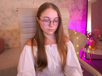 ArrinaWairr webcam bongacams model stream image
