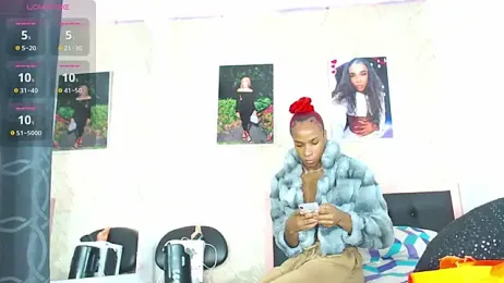 k_stormi_ webcam model stream image