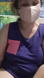 Lovelynhing88 webcam model stream image