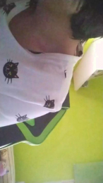 Nenazasexyy webcam model stream image