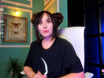 Moona-One webcam bongacams model stream image