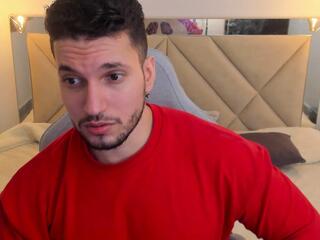 Ryan Ward webcam model stream image