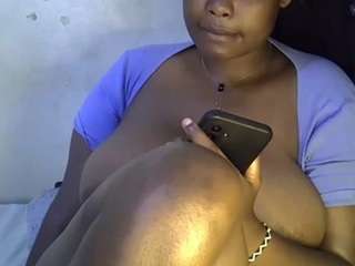 sexy-mish webcam model stream image