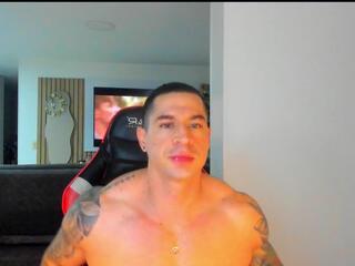 Uxio X webcam model stream image