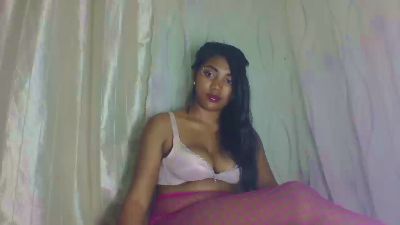 Caa_minou webcam model stream image