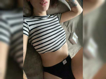 _DROCHI_ webcam model stream image