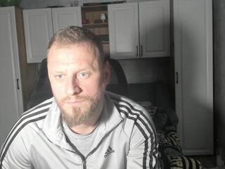 Alexandru S webcam model stream image