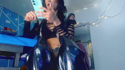 sextshotlatin webcam model stream image