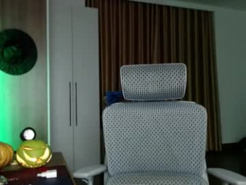 hercules__ webcam model stream image